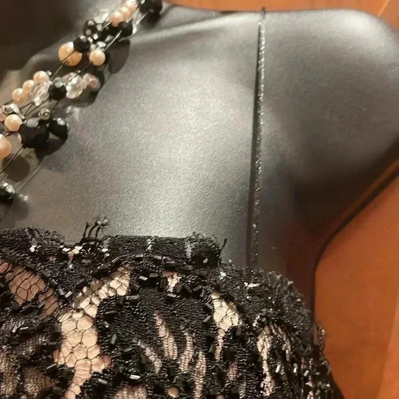 JS Boutique Elegant Dress-Size 10 - Picture 9 of 9